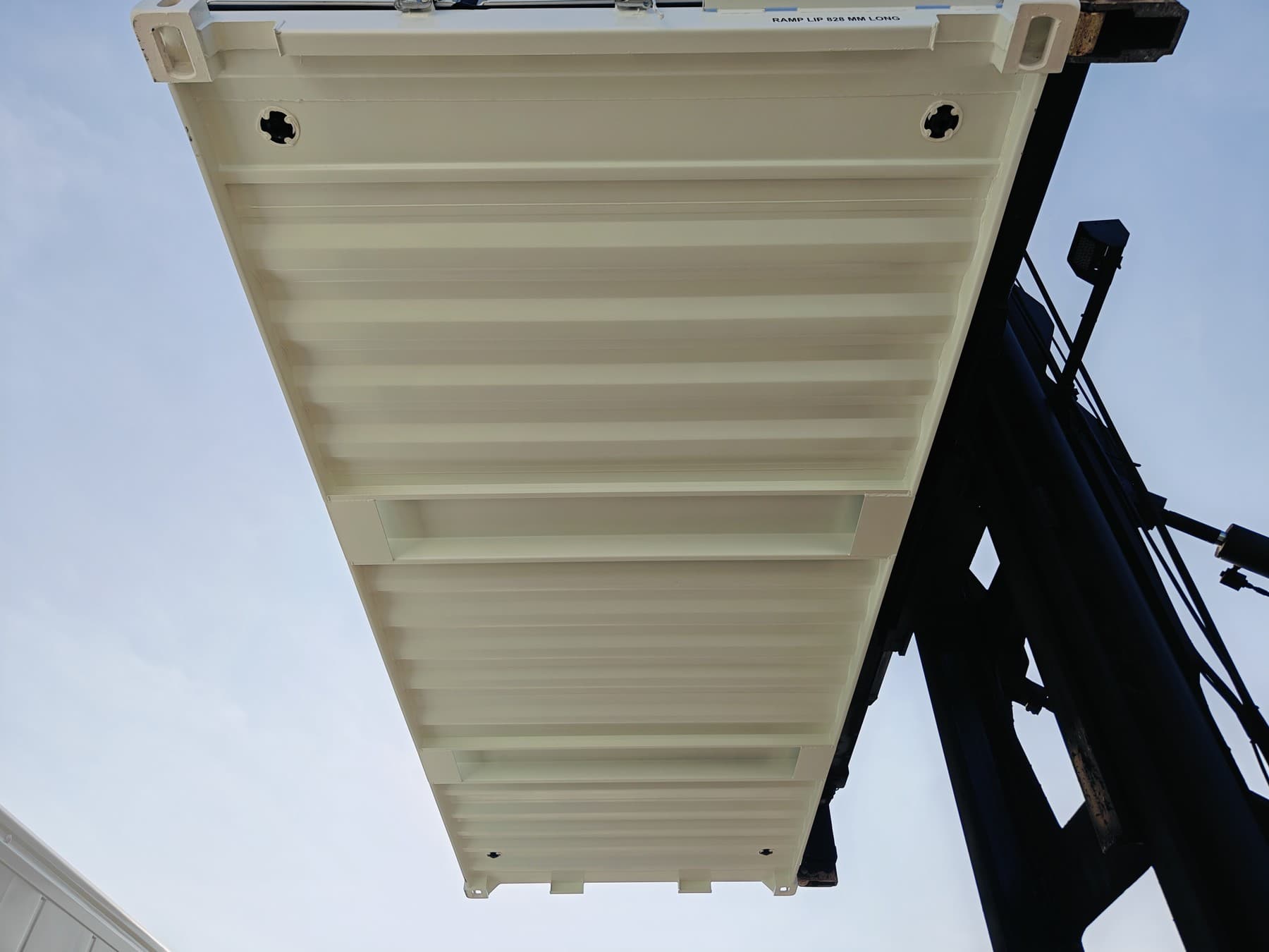 20’ Refrigerated Containers - Image 2